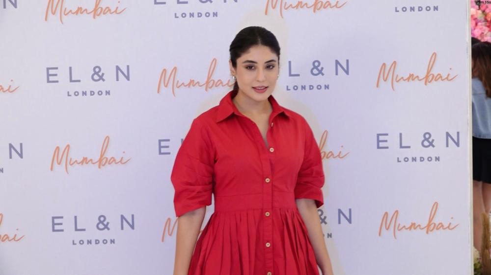 kratika-kamra-was-snapped-at-the-exclusive-launch-of-el-n-london